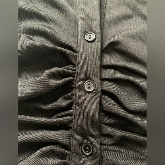 #27 NWT Halter style little black dress. Size M - Picture 5 of 5